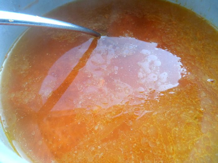 Куриный суп с рисово-сырными клецками