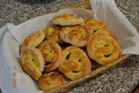 Чесночные крендельки