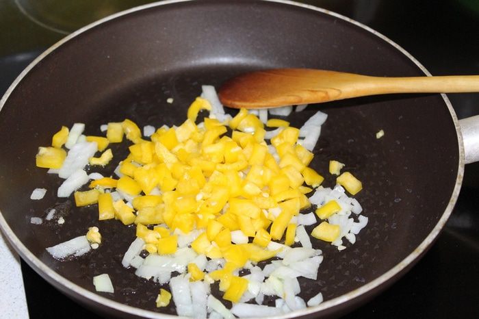 Закусочные пирожки с тыквой и чечевицей