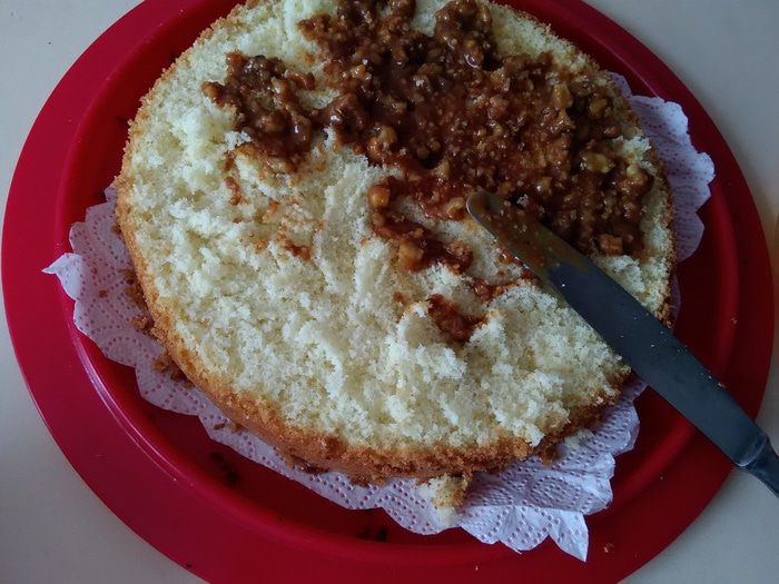 Торт с муссом крем-брюле из мороженого ко дню святых Петра и Февронии 