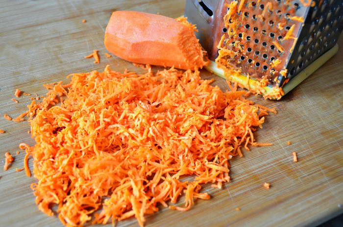 Пасхальное мясное кольцо с перепелиными яйцами по-польски