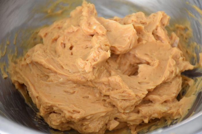 Вафельный торт с карамельным кремом