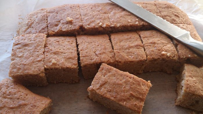 Постный миндальный пирог