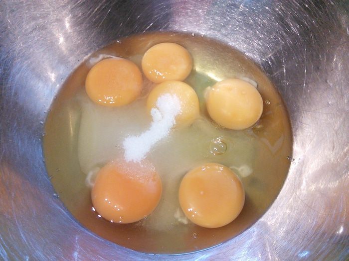 Ореховый тарт с персиковым курдом 