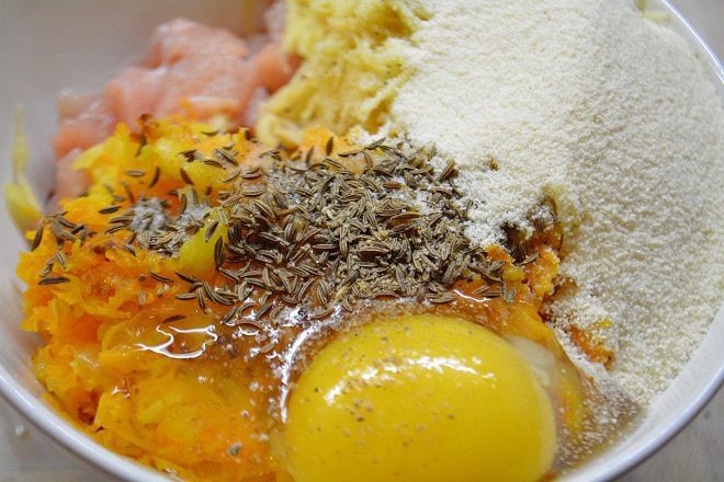 Куриные котлеты с овощами