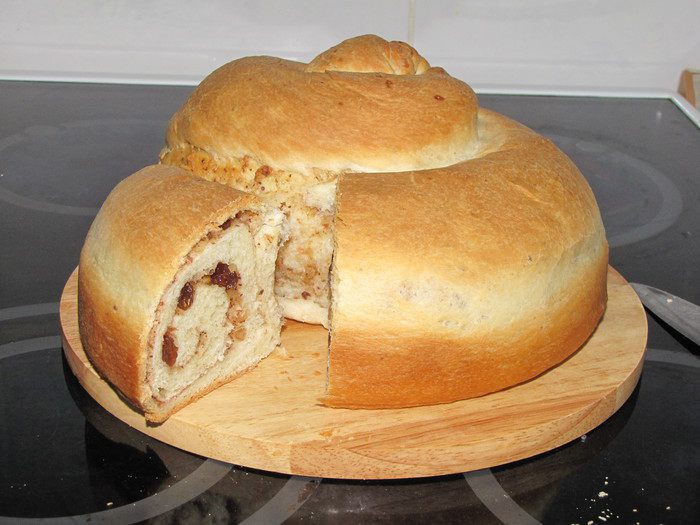 Пасхальный каринтийский хлеб