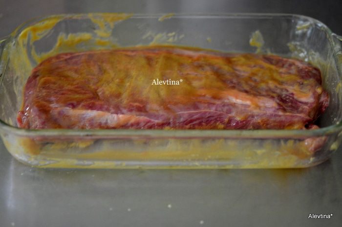 Говядина с горчицей и коричневым сахаром