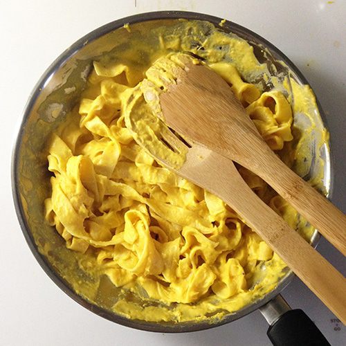 Феттучине с тыквенным соусом и беконом