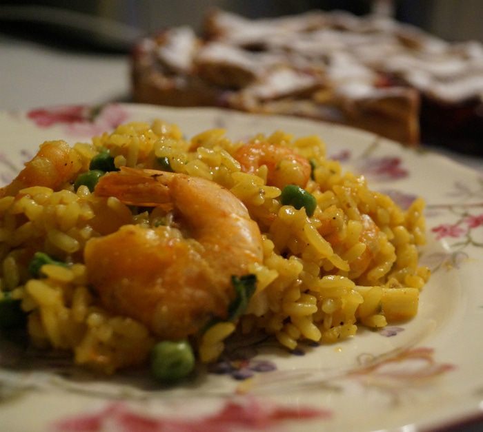 Классическая паэлья с морепродуктами