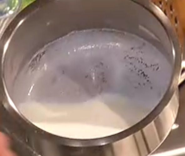 Тарталетки с креветками и соусом бешамель 