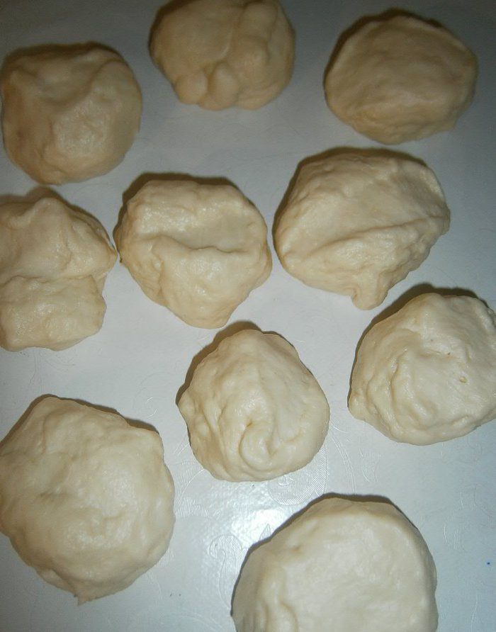 Булочки с заварным кремом и персиком
