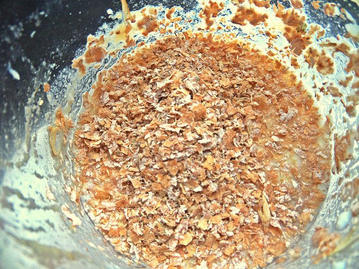 Смузи с курагой, фасолью и отрубями