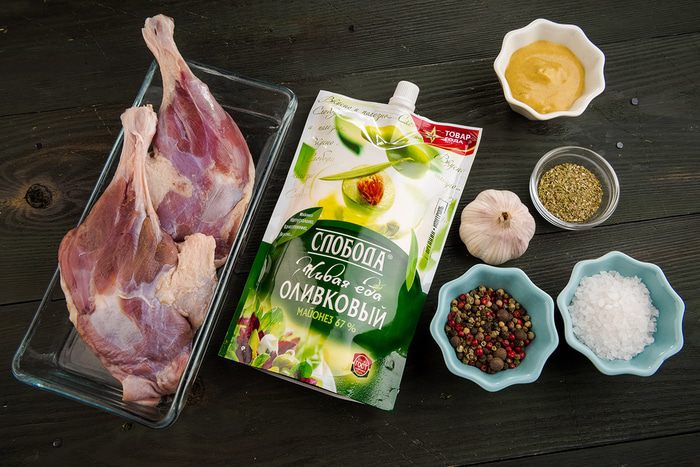 Утиные ножки в пряной глазури