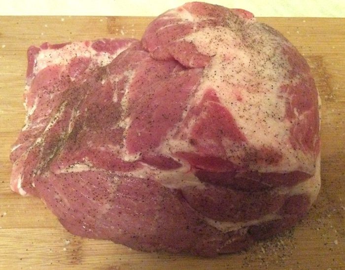 Свинина, запеченная с яблоками и тыквой