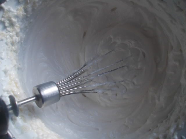 Пирожные с карамельными яблочками и белковым кремом &amp;quot;Подарок для себя&amp;quot;