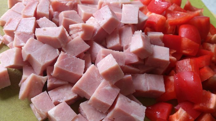 Салат с цветной капустой и йогуртовым соусом