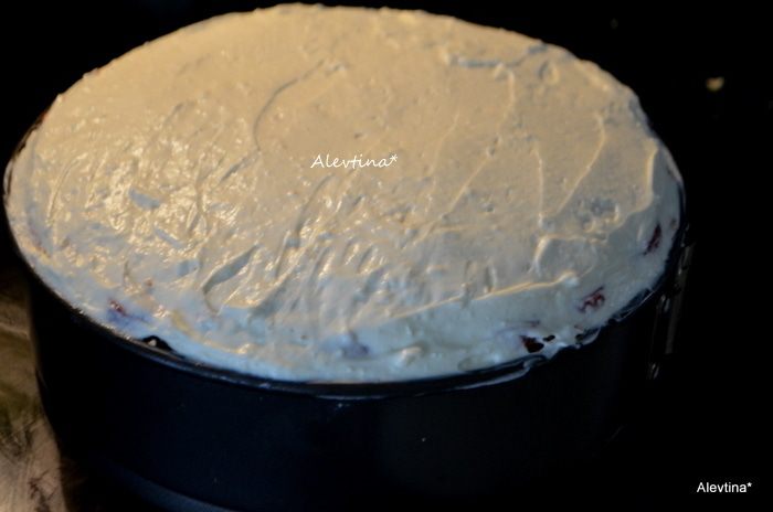 Клубничный торт-Шарлотт