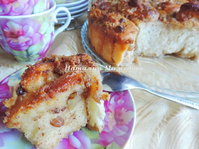 Пирог &amp;quot;Осиное гнездо&amp;quot; с орехами и изюмом