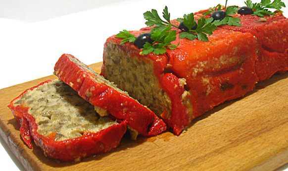 Баклажановый террин в сладком перце