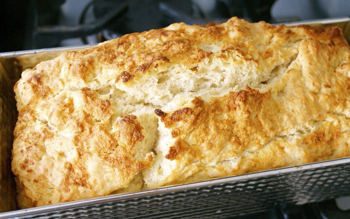Пивной хлеб на сливочном масле (Buttery Beer Bread)
