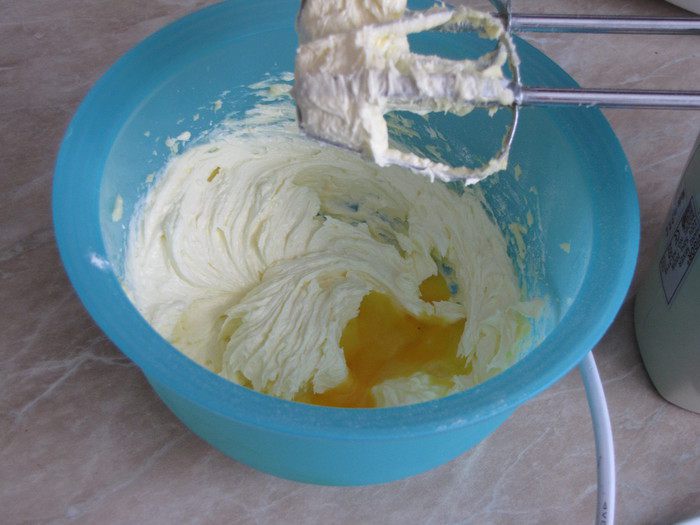 Лимонные сердечки с фисташками