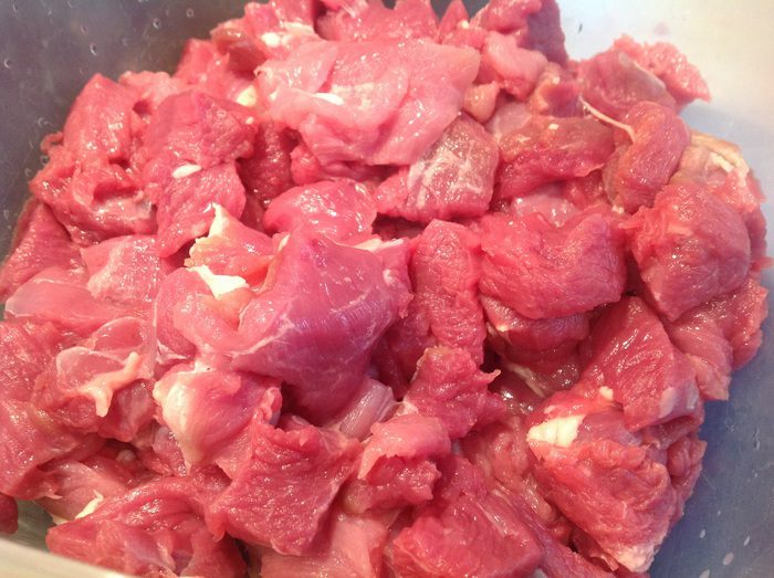 Горшочки с бараниной и овощами