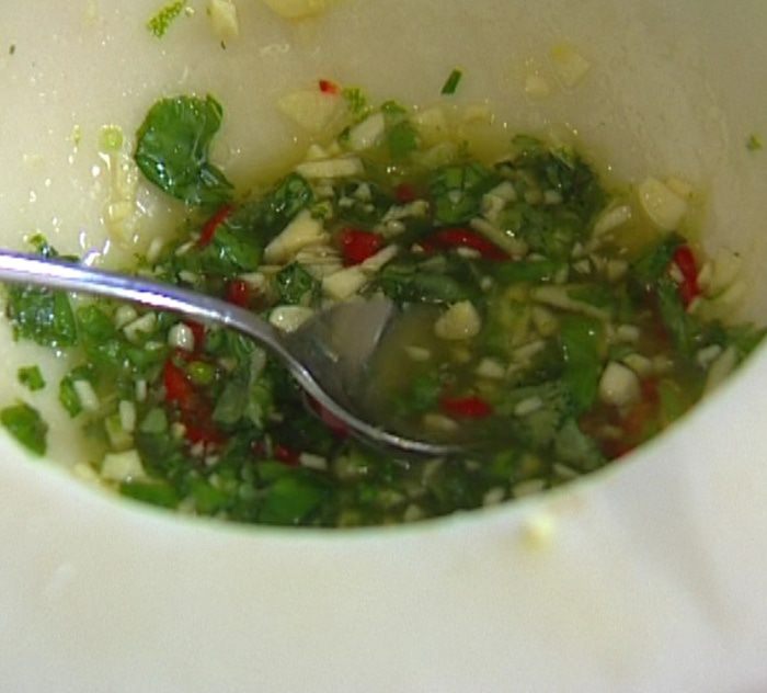 Салат из дикого риса с креветками