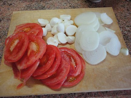 Мясные рулетики по-итальянски