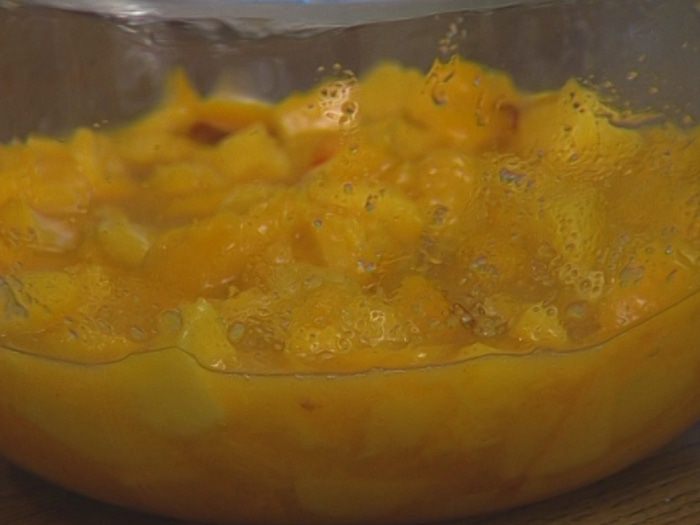 Сорбе из персиков