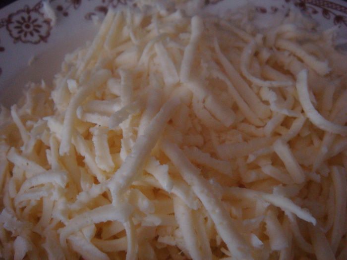 Роллы с сосисками и картофельным пюре