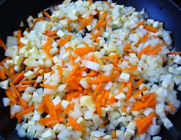 Рассольник с куриными потрошками