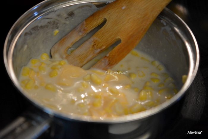 Мясной хлеб с кукурузным слоем