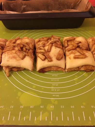 Сладкий хлеб-гармошка (Pull Apart Bread)