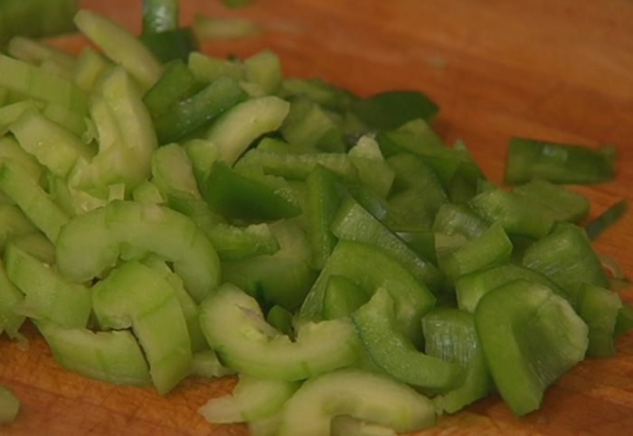 Греческий салат с перловкой 