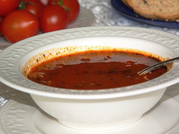 Суп из макарон (Şehriye çorbası)