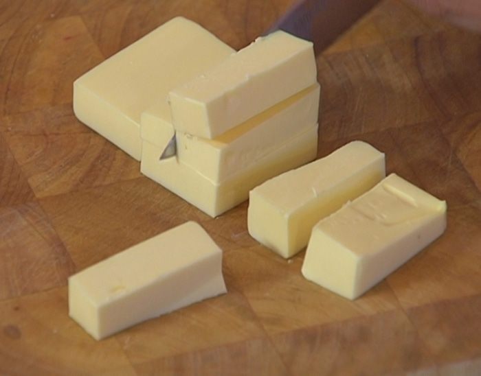 Пирожки с красной рыбой и рисом 