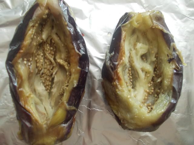 Баклажаны, фаршированные курицей