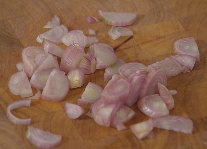 Грибной суп с луком-пореем