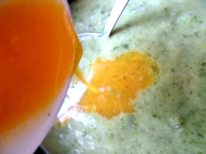 Французский чесночный суп с сырными гренками