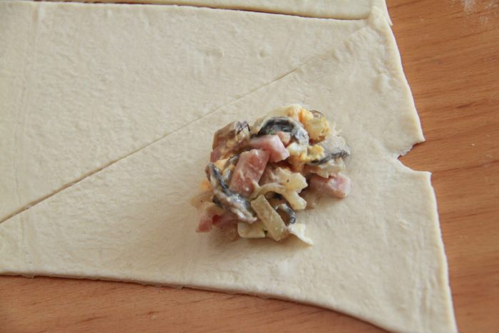 Круассаны с ветчиной