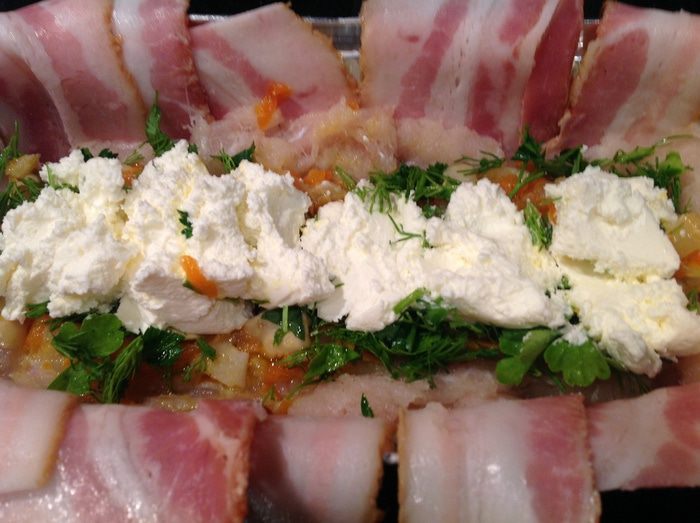 Террин из трески в беконе