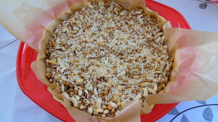 Сметанный тарт с овощами и фетой