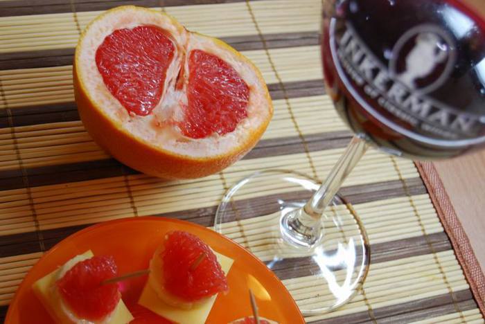 Закуска Grapechees 