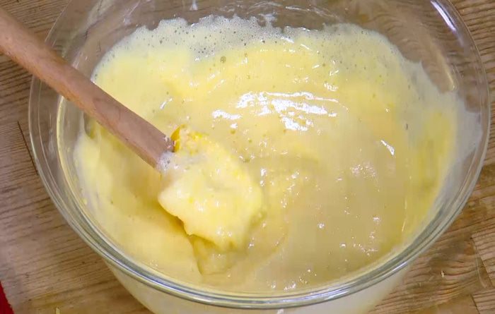 Миндальный пирог на поленте и рисовой муке 