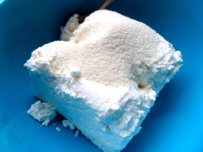 Ватрушка под мармеладом из хурмы