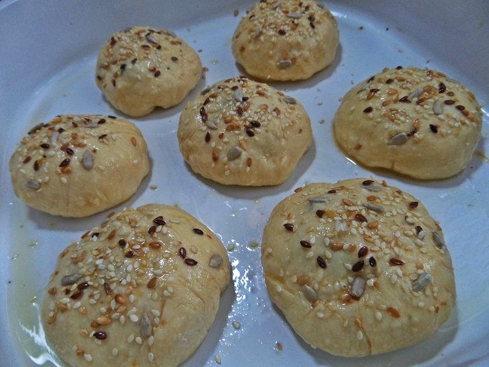 Булочки с начинкой на творожном тесте