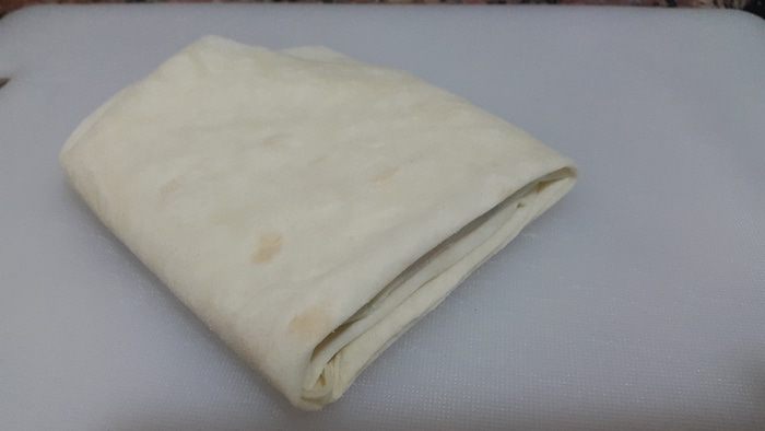 Лаваш с сыром и зеленью