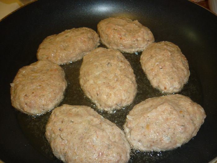 Котлеты из красной рыбы с тимьяном