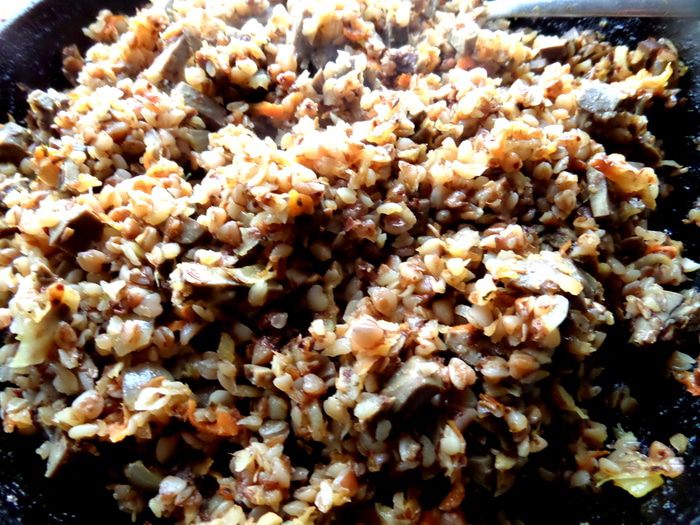 Почки с гречкой