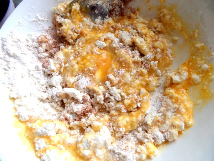 Тирамису на твороге с карамельной прослойкой